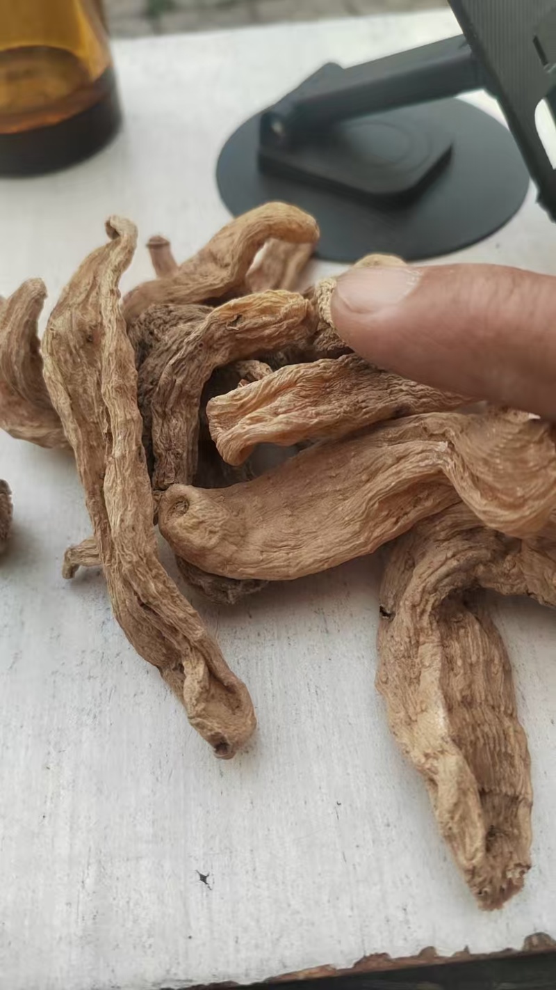 中药天麻，天麻个产地直销批发天麻，质优价廉量大从优