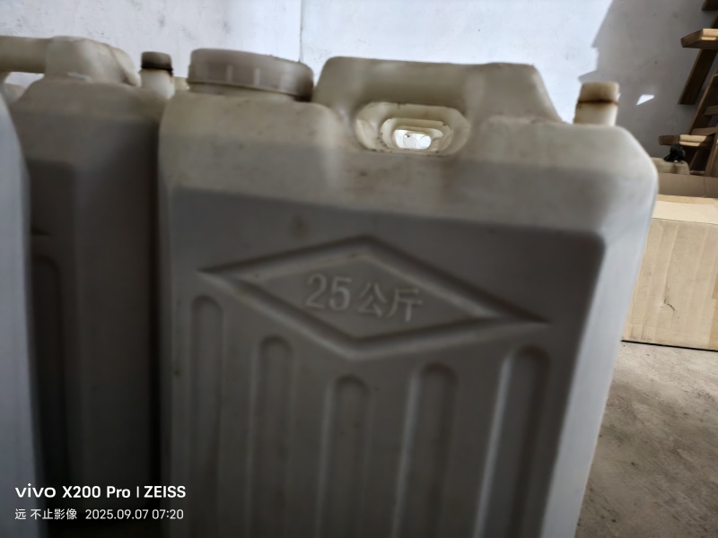 松子油桶装瓶装量大发货无杂质质量保证