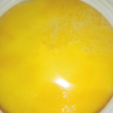 土蜂蜜，诚信经营，可发全国，可批发零售，欢迎联系