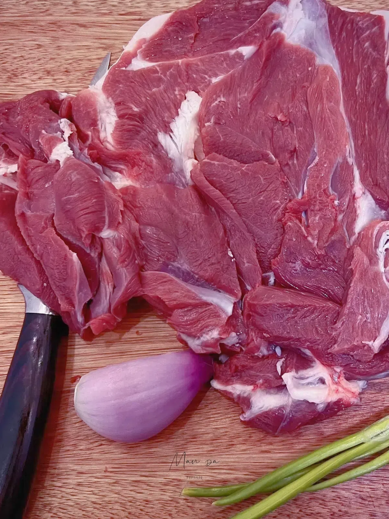 呼伦贝尔羔羊腿肉卷
