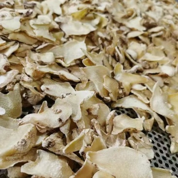 白及片、中药材白岌片大量有货，量大价格从优，全国发货