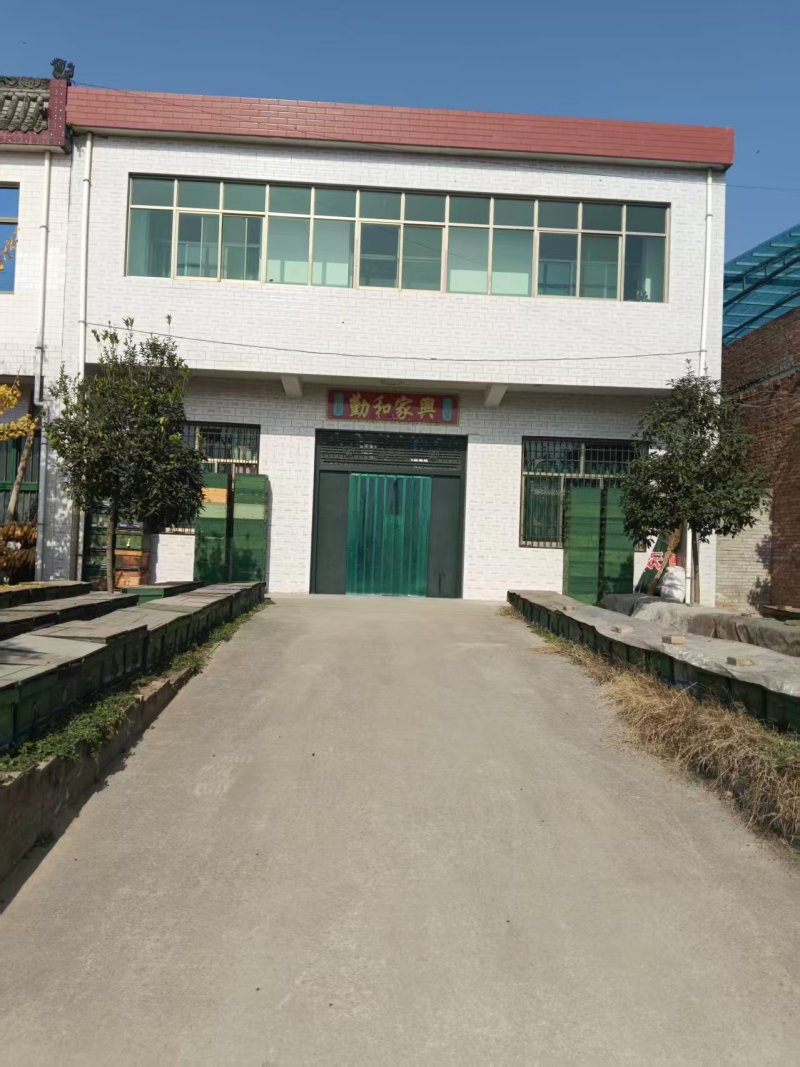 纯蜂蜜百花蜂蜜自家养蜂场量大从优假一赔十