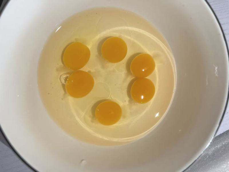 鸽子蛋杂粮喂养新鲜农家鸽子蛋现捡先发欢迎下单