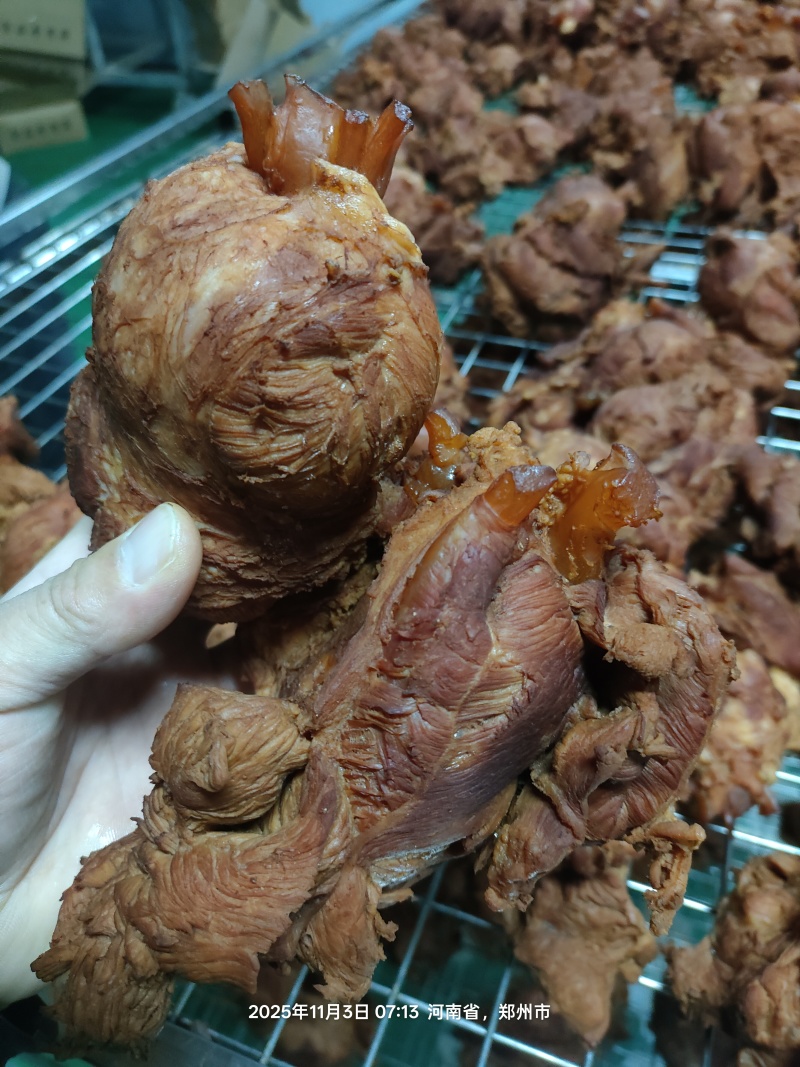 【卤味】酱香猪前健健康美味源头工厂直发欢迎选购