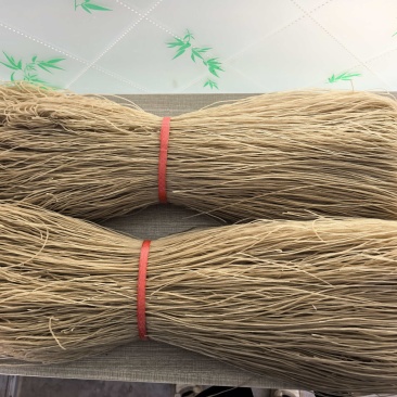 河北纯红薯粉条，假一赔万，纯手工制作，无明胶无色素。