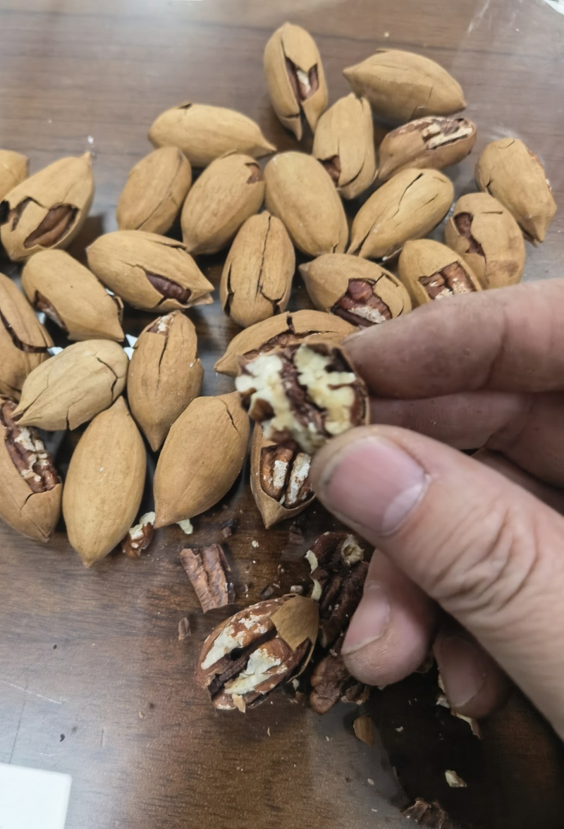 碧根果满仁2025新货长寿果零食干果炒货批发