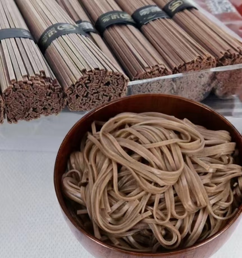 黑小麦原味挂面面条厂家直供品质保证一手货源欢迎联系