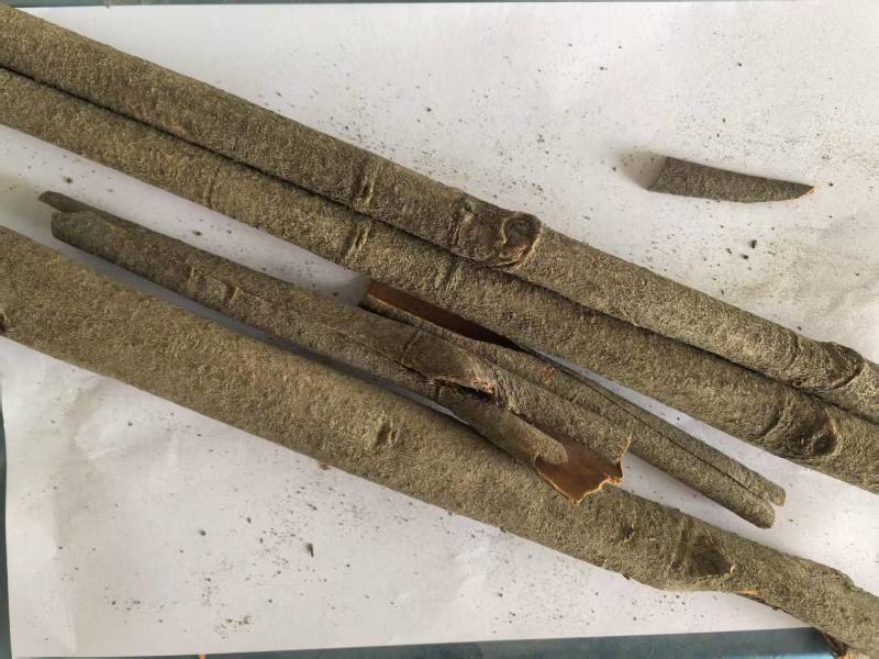 肉桂肉桂筒肉桂中通批发零售，欢迎来电咨询，规格齐全