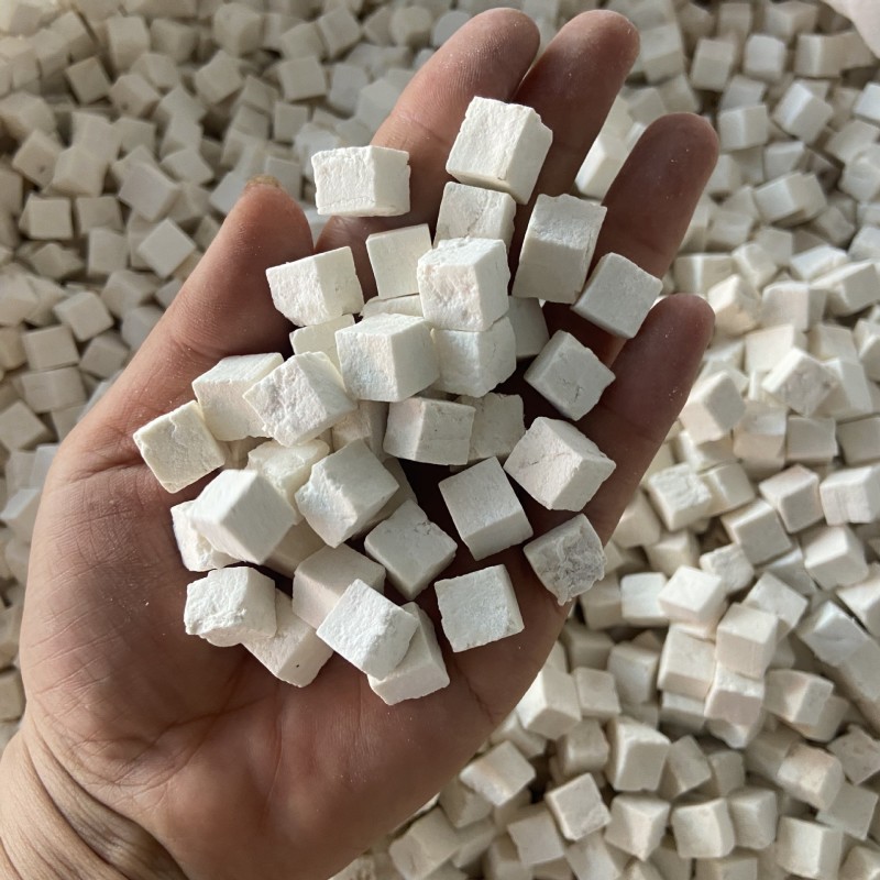 茯苓散装新货批发厂家供应脱水茯苓干烘焙原料免费打粉代