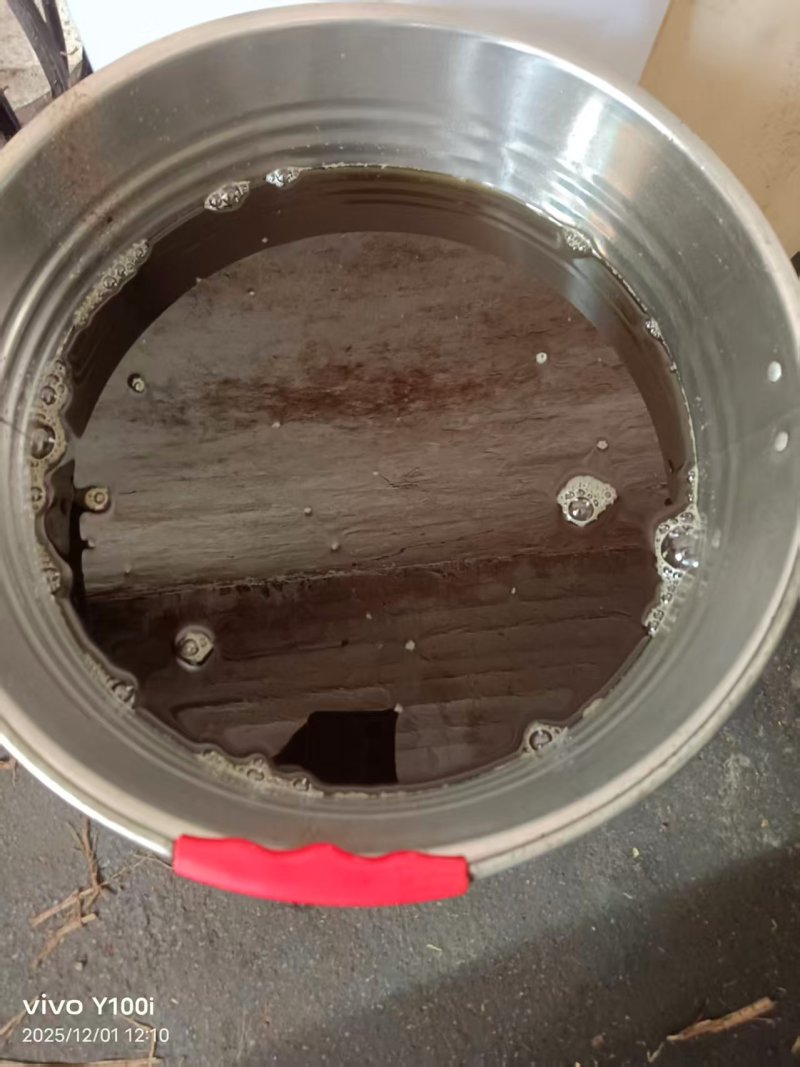 山茶油深山山茶油色泽好口感佳价格便宜欢迎老板联系