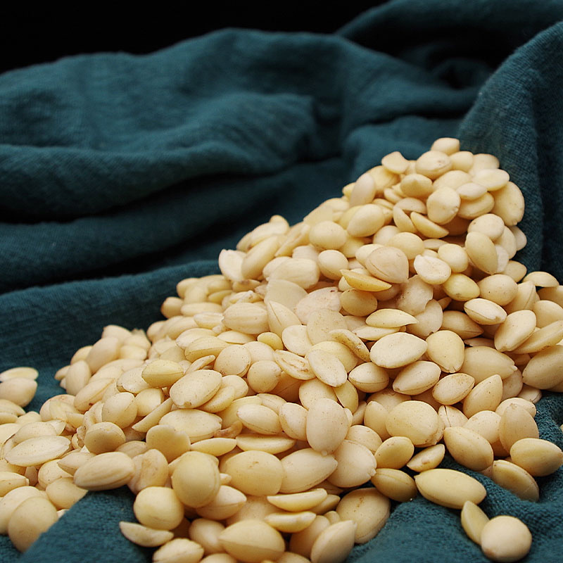 苦杏仁中药材杏仁儿新鲜原味去皮杏仁生北杏仁片药用非野生