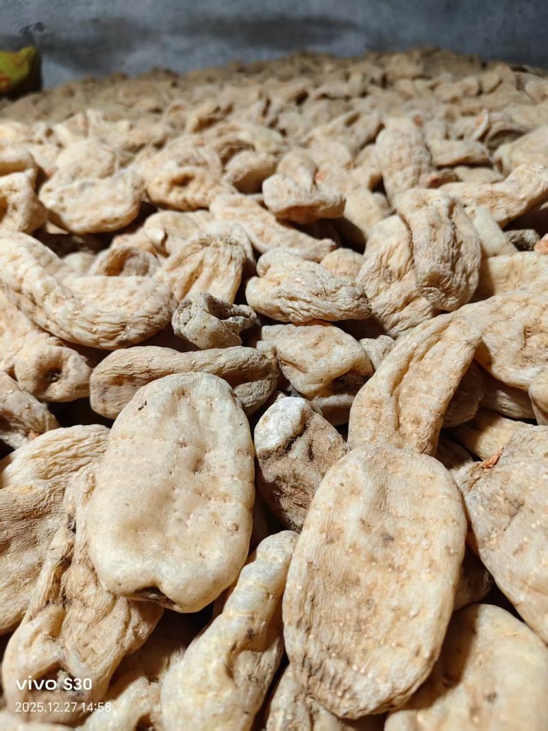 贵州天麻干湿货大量现货供应，规格齐全品质保证代发全国