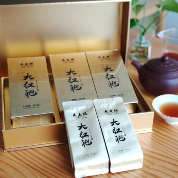 武夷大红袍礼盒装/武夷岩茶岩骨花香传统工艺/特价买三送一