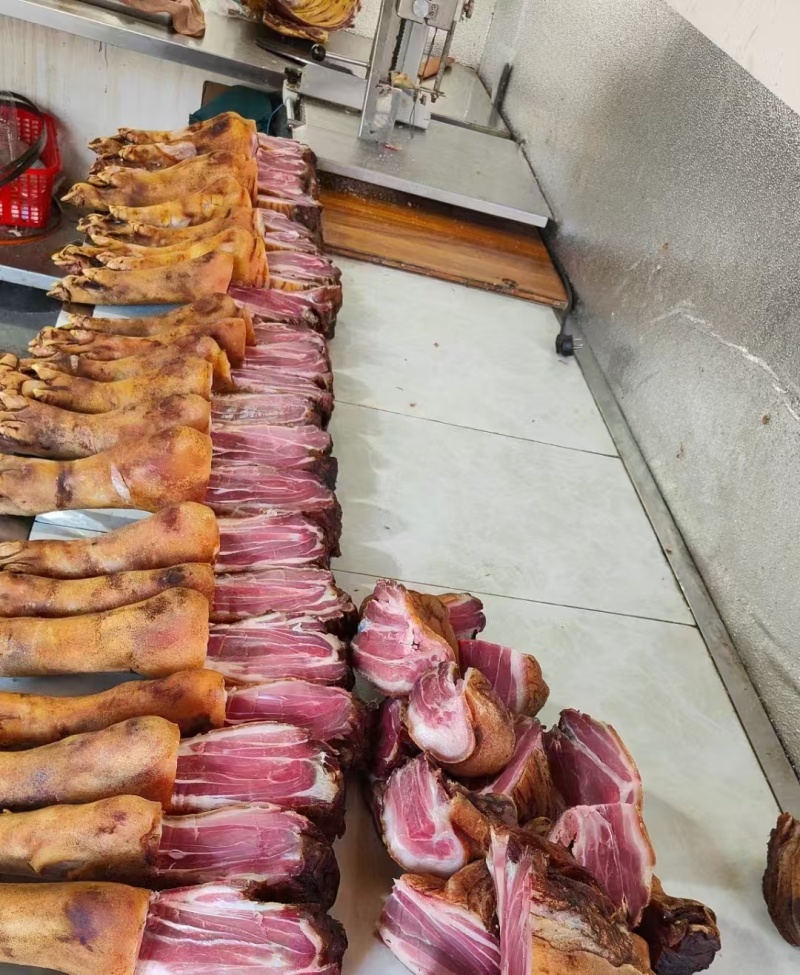 湖北猪蹄精品腊猪蹄常年供应对接电商市场商超保质量