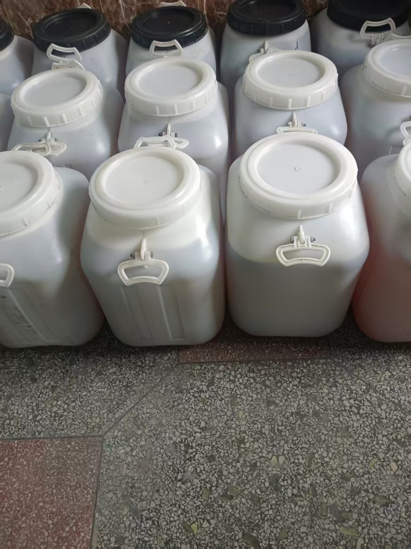 精品纯蜂蜜百花蜂蜜自家养蜂场量大从优假一赔十