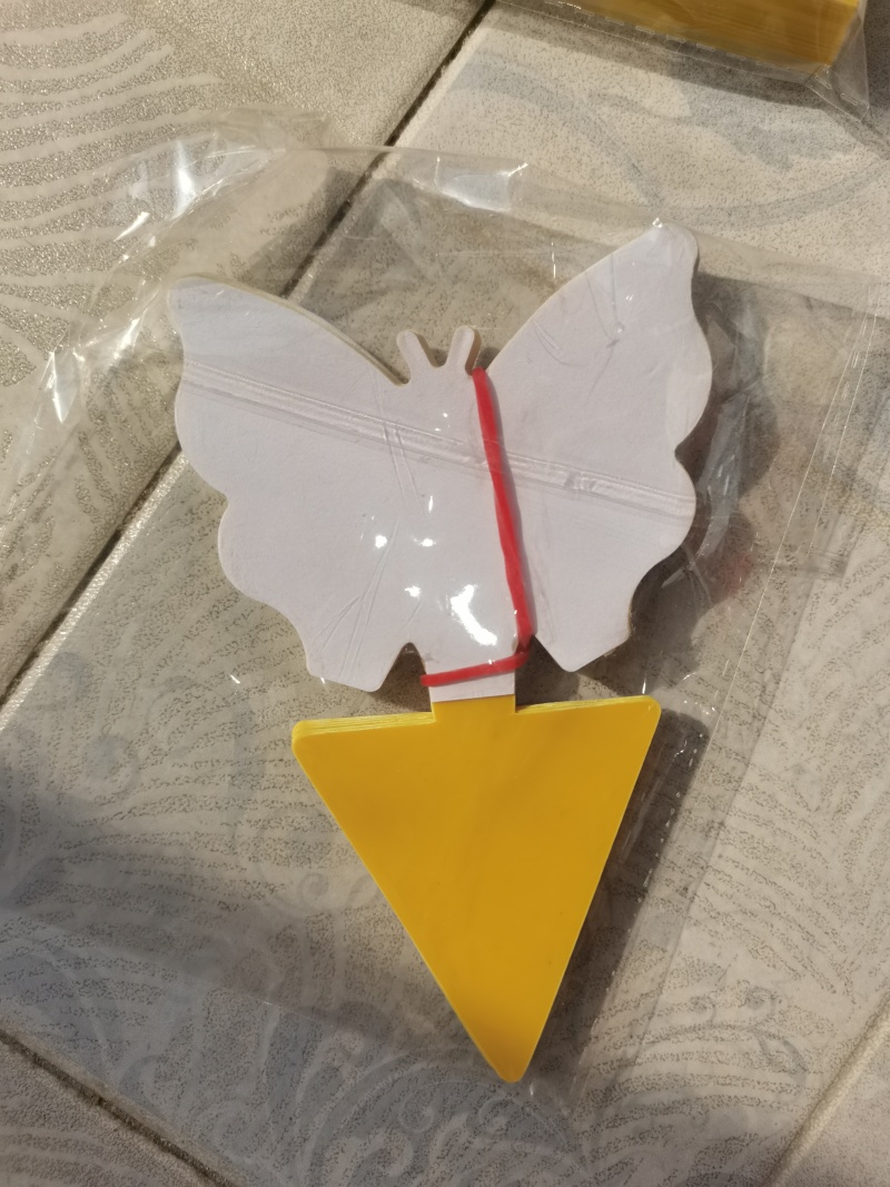 黄板双面强力粘虫板物理粘虫家用诱虫果园茶山插杆蓟马果蝇诱