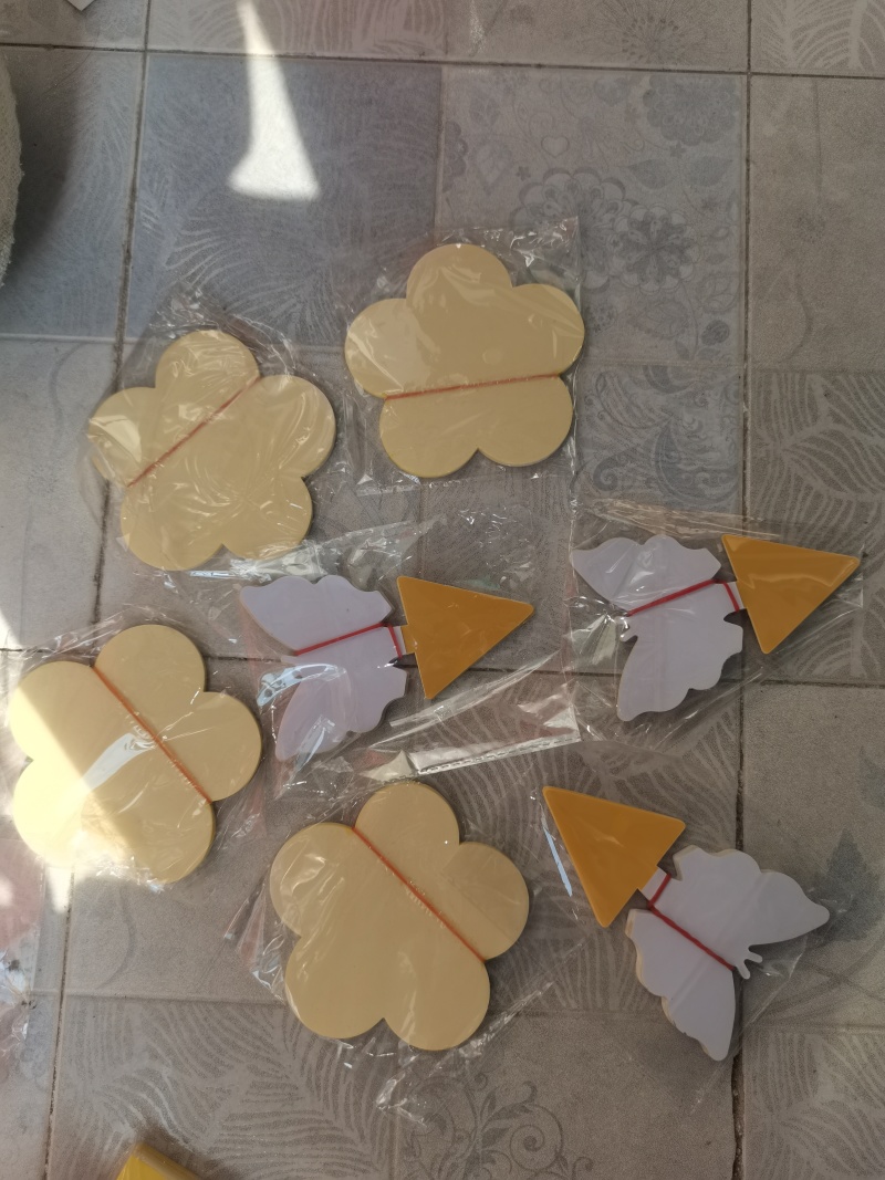 黄板双面强力粘虫板物理粘虫家用诱虫果园茶山插杆蓟马果蝇诱
