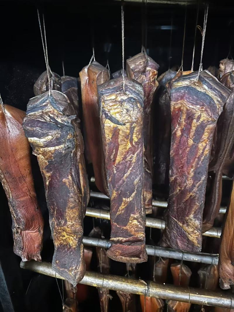 【腊肉】精品腊五花肉土家族苗族自家生产欢迎电话咨询