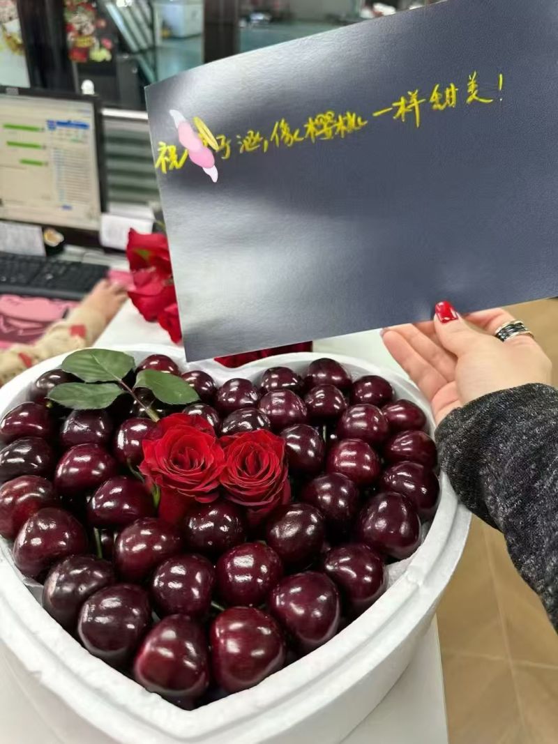 美早大樱桃对接电商对接市场质优价廉代收代发，全天在线
