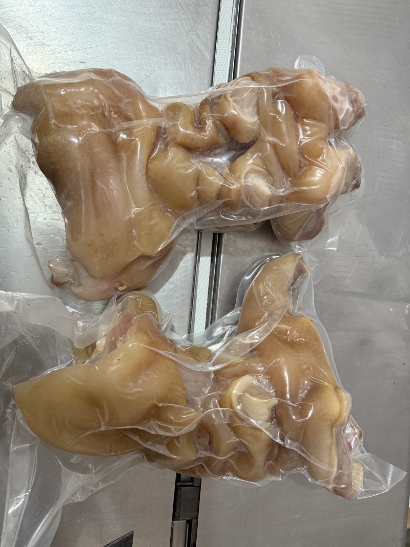 火烧毛去骨熟牛蹄品质保证服务周到产地直发价格美丽