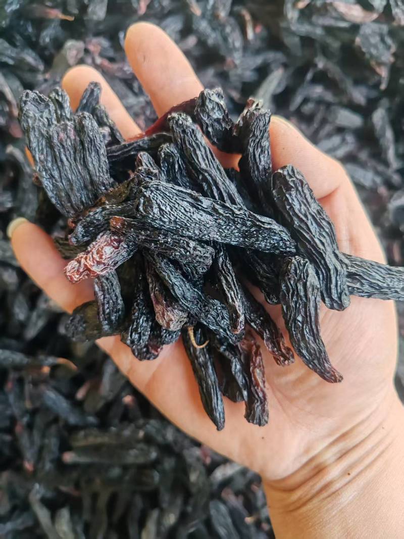 【热卖】蓝宝石葡萄干，大颗粒蓝宝石葡萄干无核葡萄干