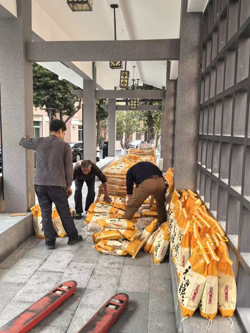 大米，批发，对接全国客商，厂家直销，量大可议价