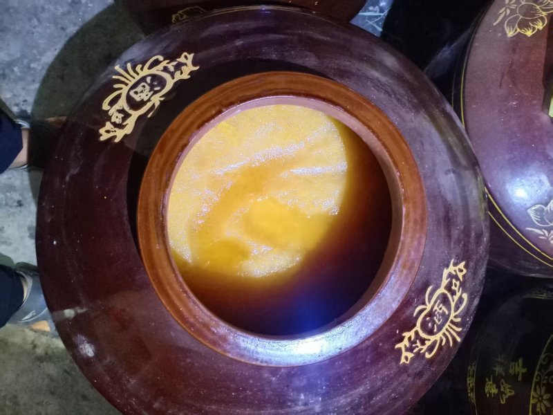 云南高山纯正土蜂蜜质量上乘一手货源量大优惠一件包邮