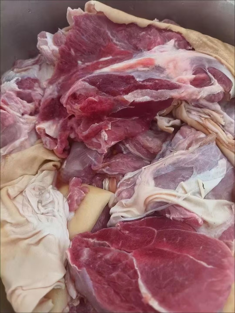 【军哥羊肉】带皮羊腿肉工厂源头直发精品羊肉包邮