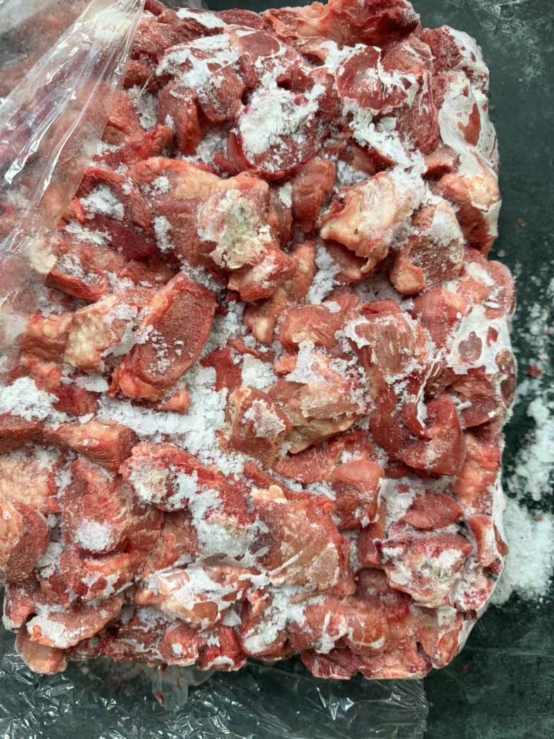 精碎肉批发山东沂南县工厂直销猪碎肉货量大可全国发货