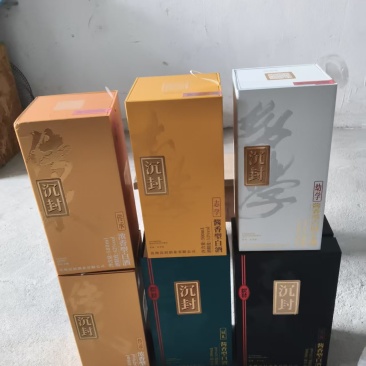 白酒一箱六瓶价格美丽品质保障可对接全国客商品类齐全