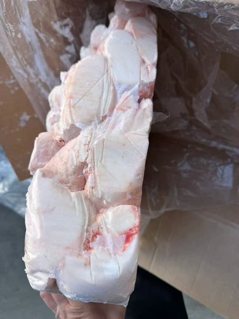 羊尾油内蒙精品羊尾油，工厂直发量大从优货源充足欢迎来电