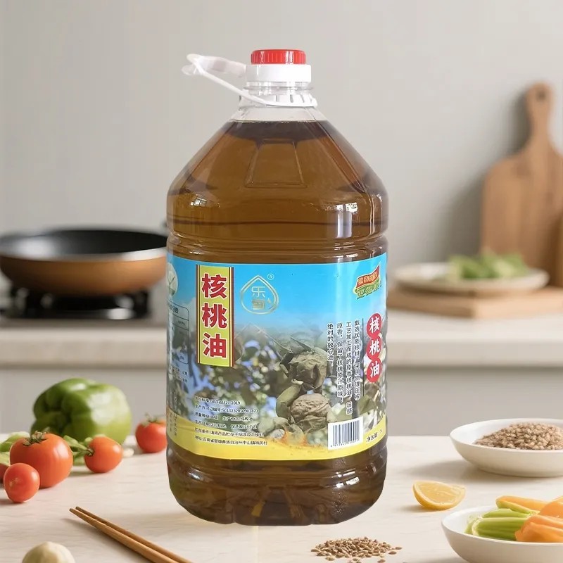云南楚雄核桃油纯榨核桃油品质保证质量**，对接超市电商等