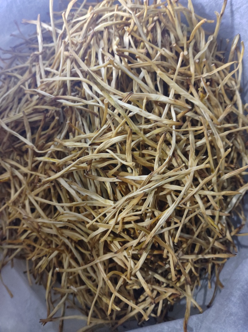 黄花菜，农家自晒黄花菜，干度好颜色漂亮泡发率高