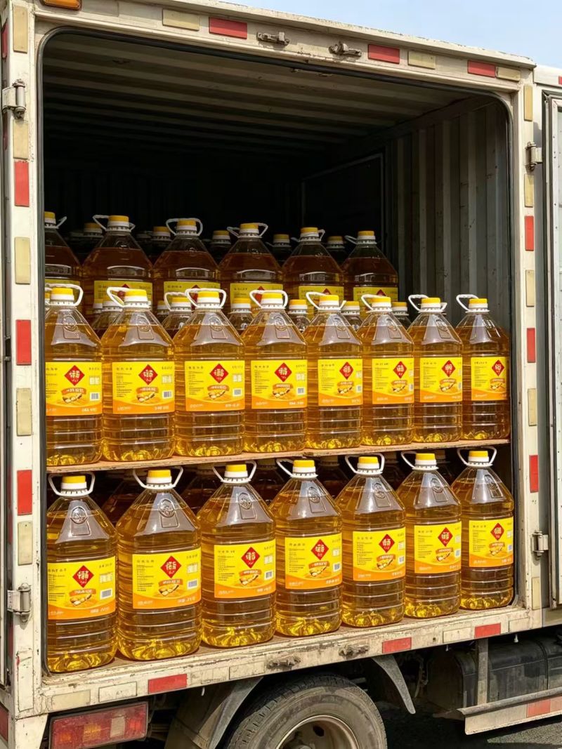 一级大豆油直供传统工艺压榨用着安心品质把控，售后贴心