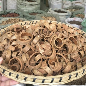 厚朴大货价7元/斤