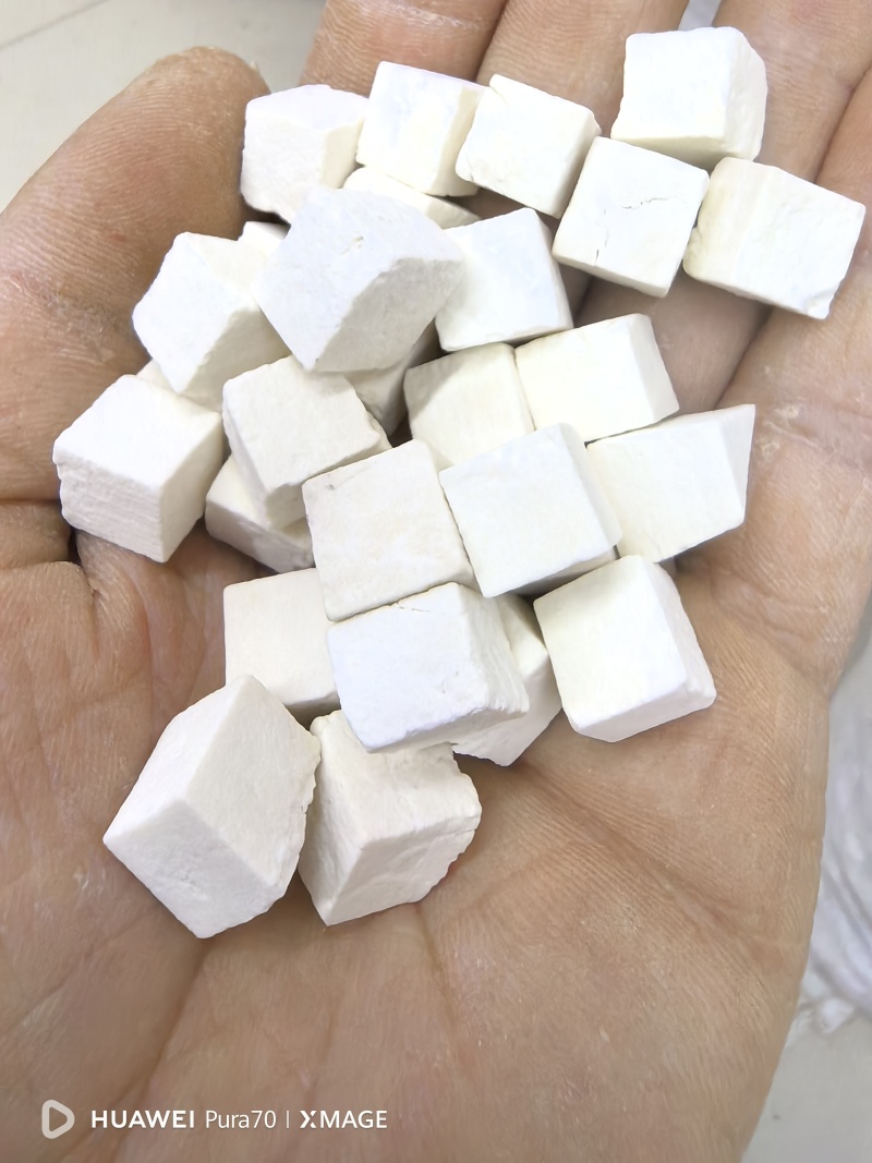茯苓中心丁