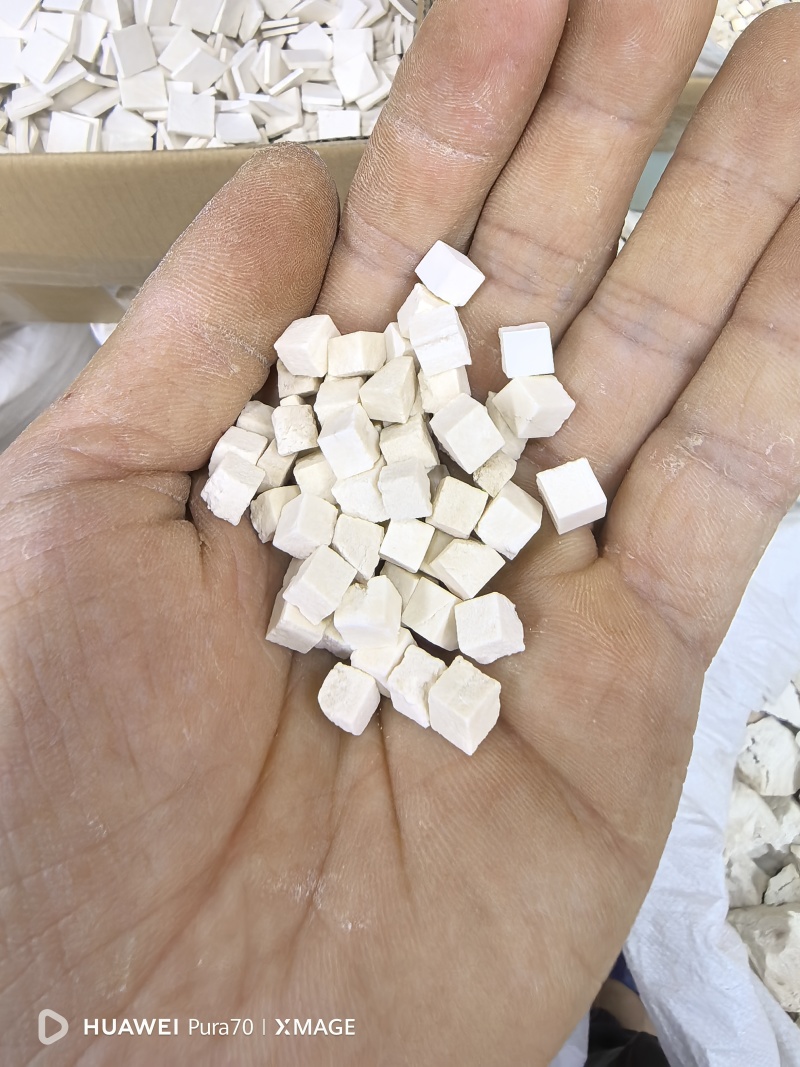 茯苓中心丁