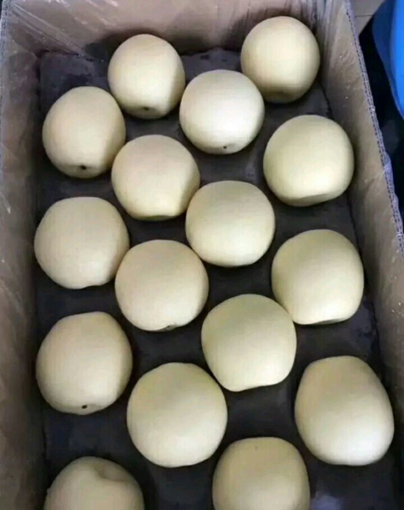 精品皇冠梨，口感脆甜，货源充足，保质保量，一条龙服务！