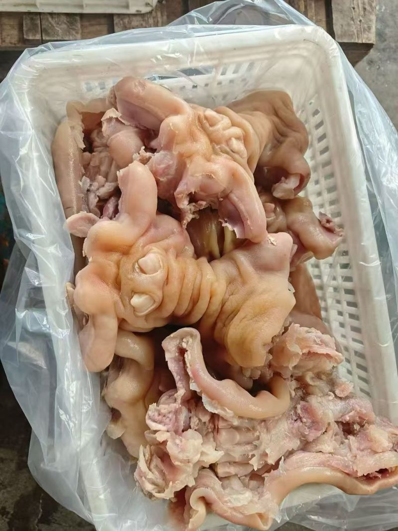 熟牛蹄大量现货供应，按需包装保质保量，欢迎来电洽谈合作