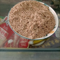 白芝麻不算特别干净，整批约200斤一次出完