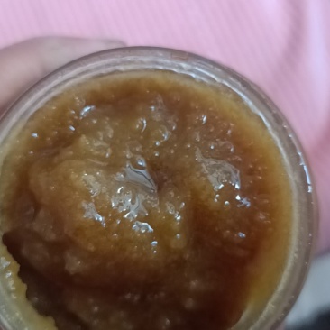 土蜂蜜散装/罐装均可，塑料瓶装
