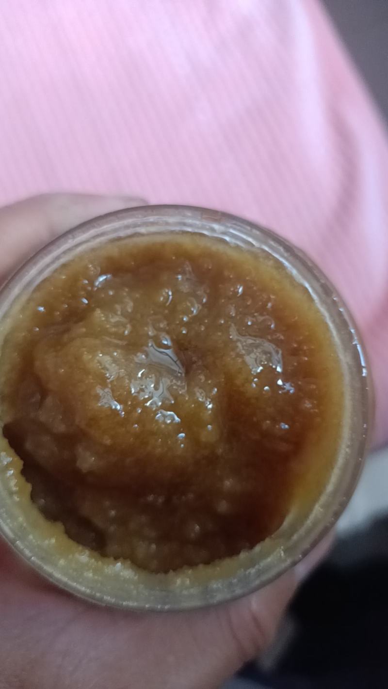 土蜂蜜散装/罐装均可，塑料瓶装