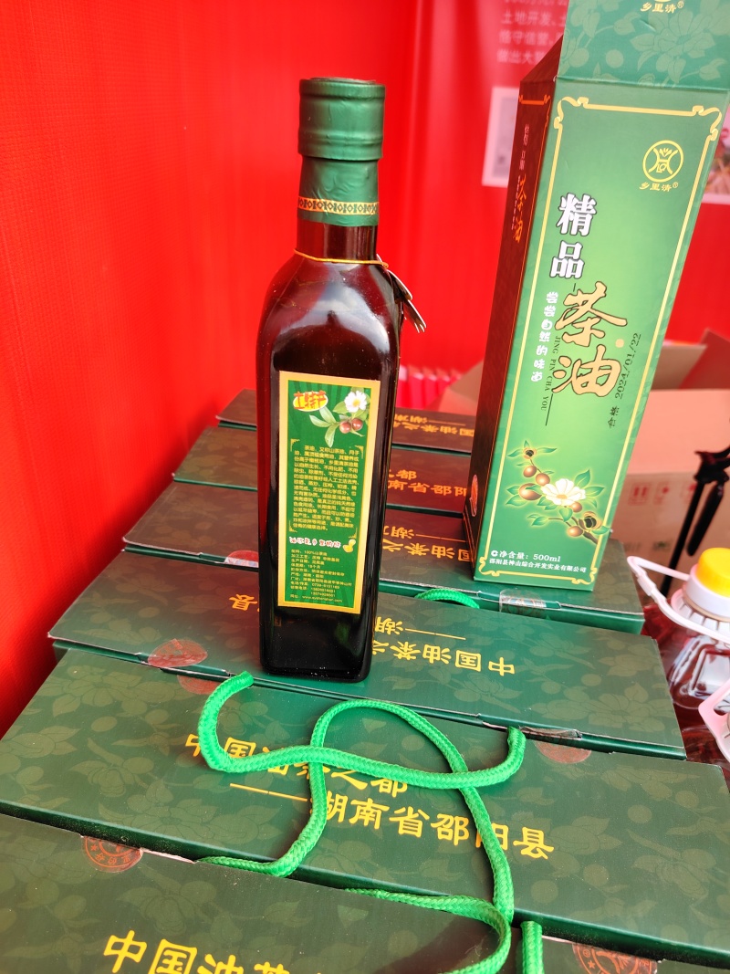 山茶油多种规格：500mL、2.5L、3L、5L