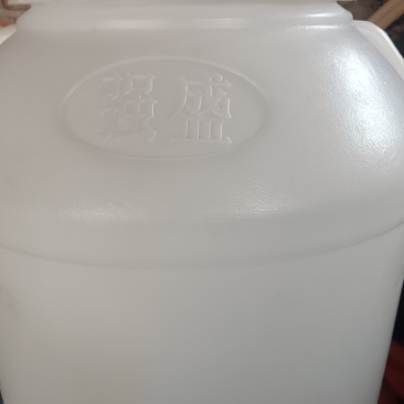蜂蜜2斤/瓶(塑料瓶装),70公斤/桶(塑料桶装)