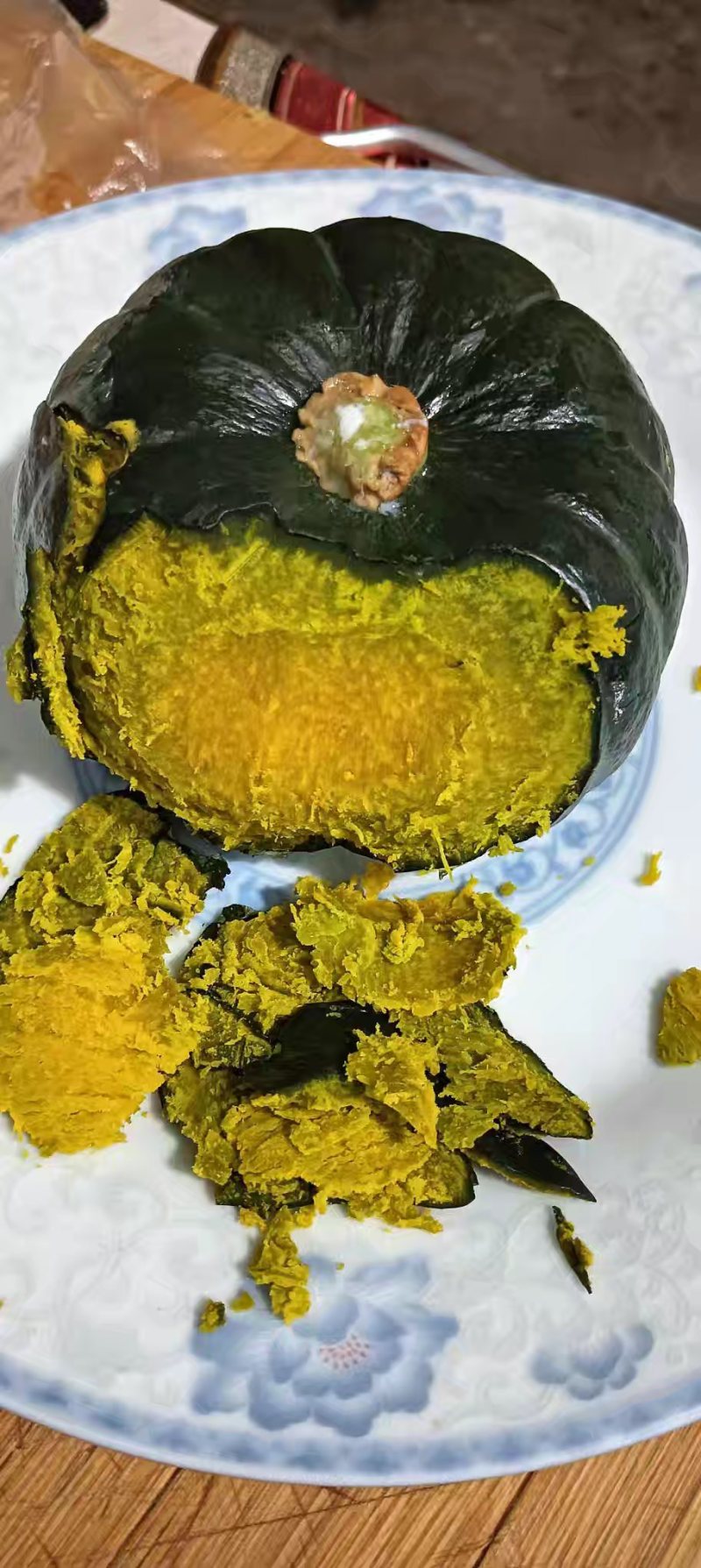 宁夏贝贝南瓜大量上市产地直发量大价优欢迎随时联系看货！