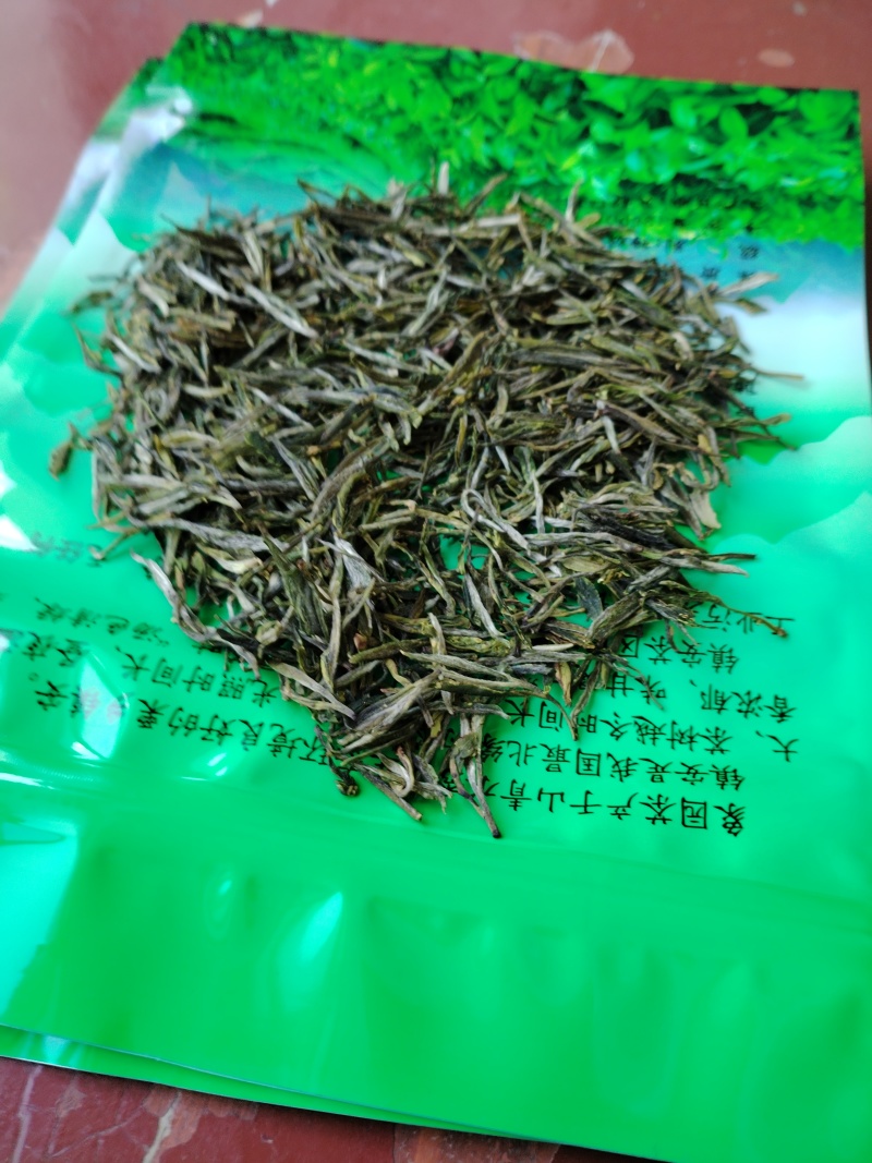 毛尖茶一级:360元/斤;二级:280元/斤