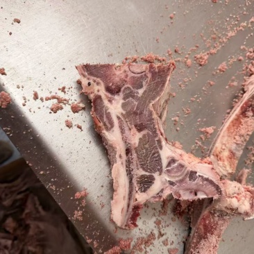 牛脊骨满肉牛脊骨