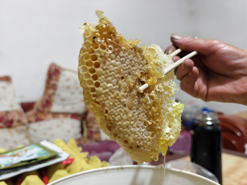 土蜂蜜一斤装瓶装