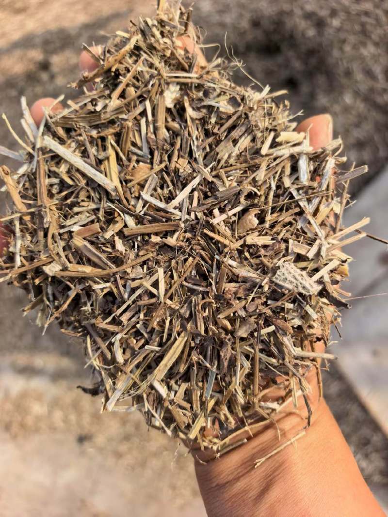 花生秧草粉,草段