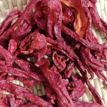 干辣椒条形，新疆厚肉辣皮子，干度很干